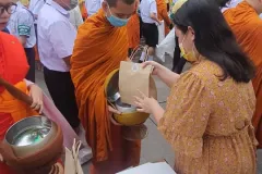 ศิระกรานพระภูบาลนวมินทร์ ปีที่ 4ในหลวงในความทรงจำ สถานวิทยามะเร็งศิริราช คณะแพทยศาสตร์ศิริราชพยาบาล มหาวิทยาลัยมหิดล