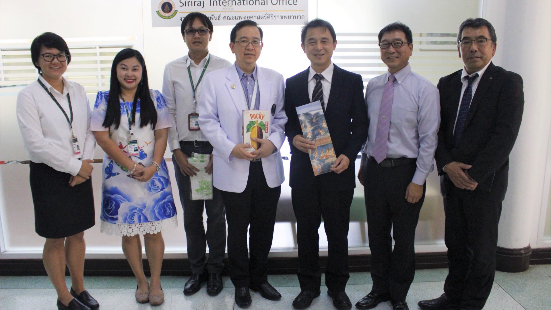 Chairman of Osaka Medical College Visits Siriraj