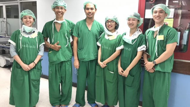 Medical Students From Vietnam National University Ho Chi Minh City visits Urology Surgery Operation