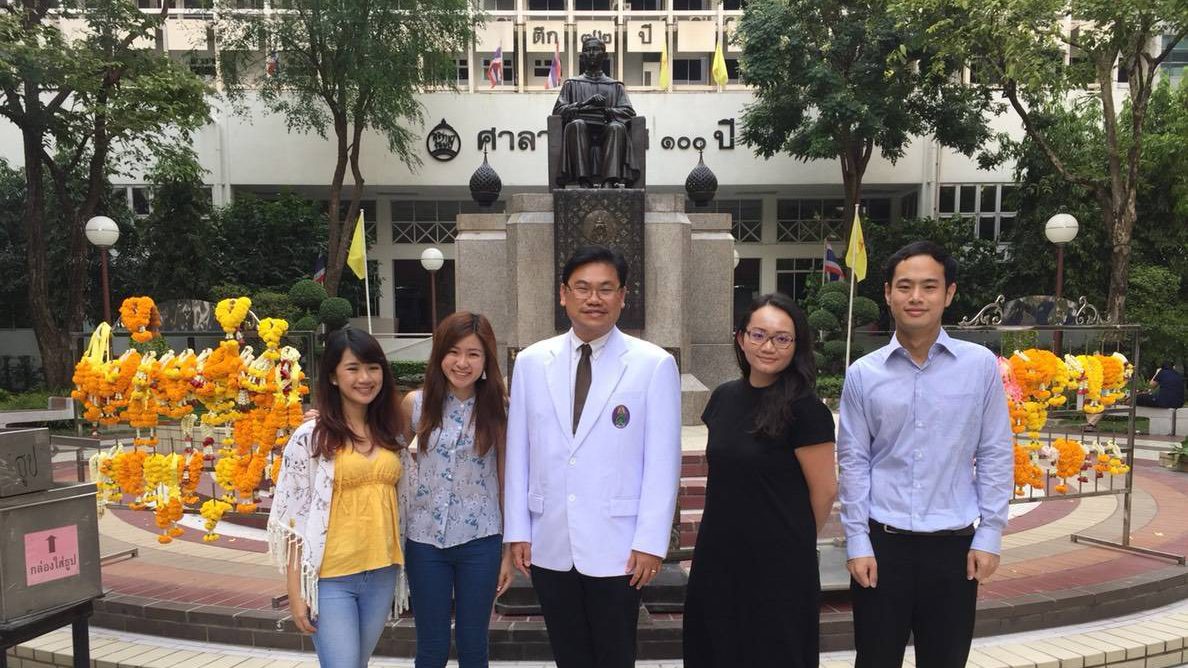 Ph.D. Students from Lee Kong Chian Undertook Research Elective at Siriraj