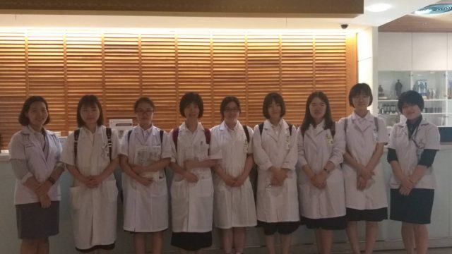 Students from Peking University Health Science Center Attend Medical Elective at Siriraj