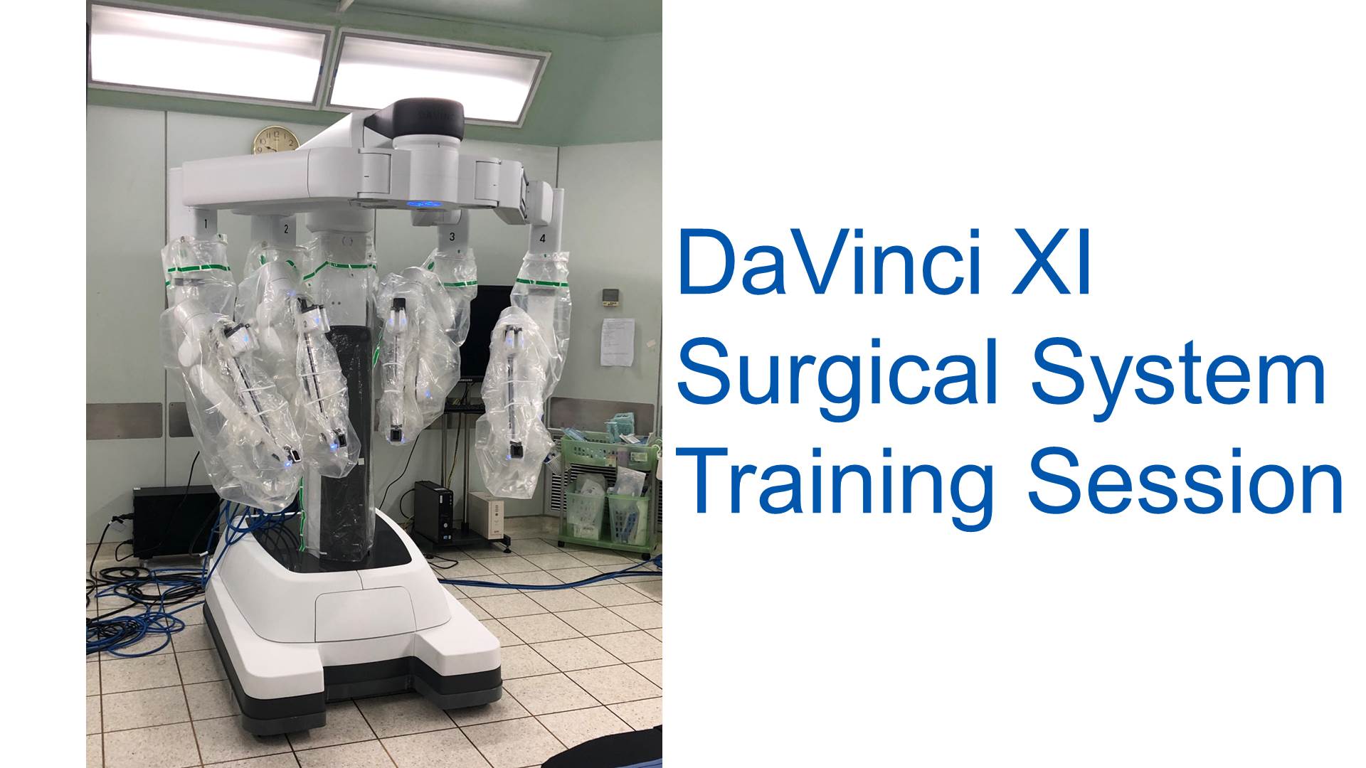 DAVINCI Xi Training Session at Siriraj