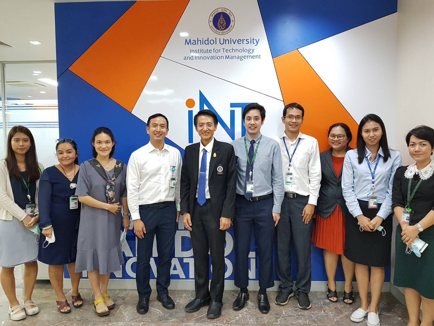 Meeting with Institute for Technology and Innovation Management (iNT), Mahidol University.