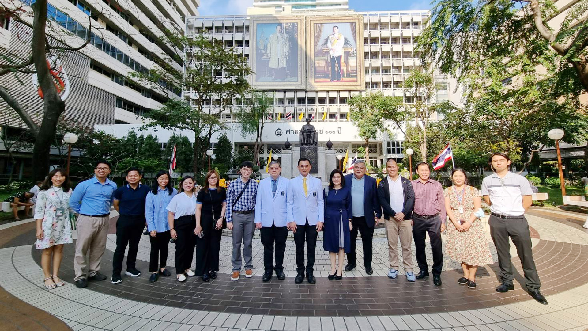 Nation Institute of Health-University of the Philippines Manila, Visits Siriraj