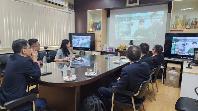 Delegates from Zhejiang visit Siriraj
