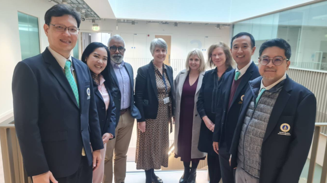 Siriraj Visits the University of Edinburgh to Explore Medical Education and Research Collaboration