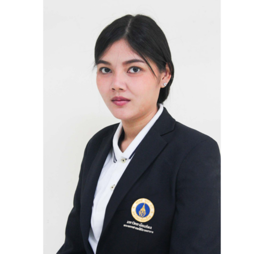 Ms.Parichat Angkanawichit