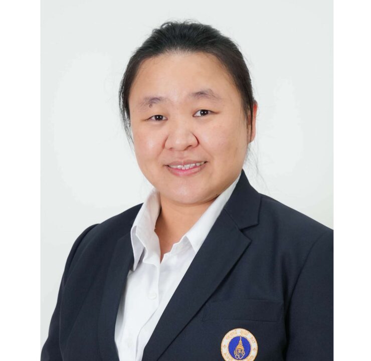 Ms.Jutamat Pinitlertsakun