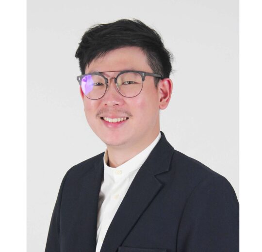 Mr.Thana Charoenvitvorakul