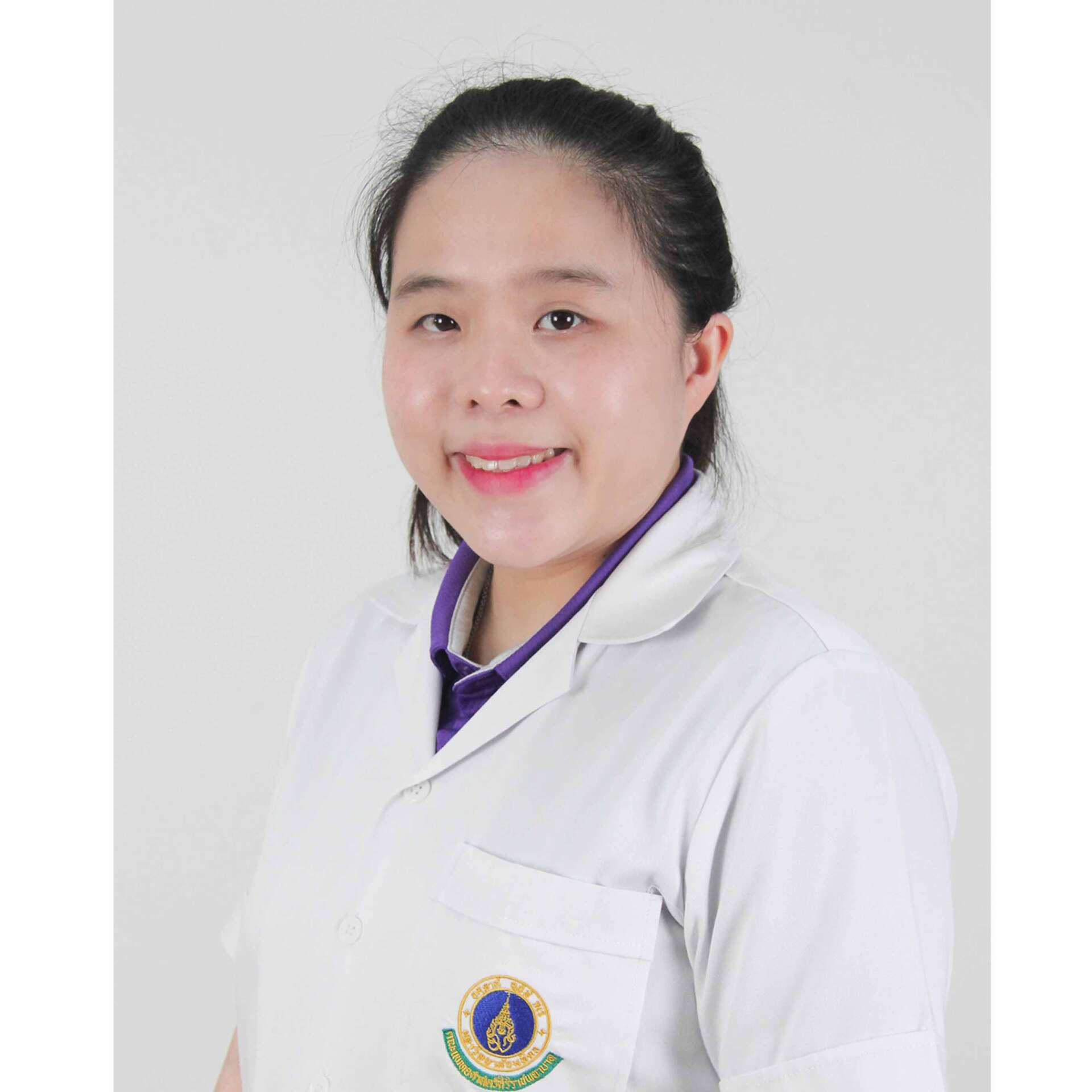 Ms.Paweena Aekwattanaphol