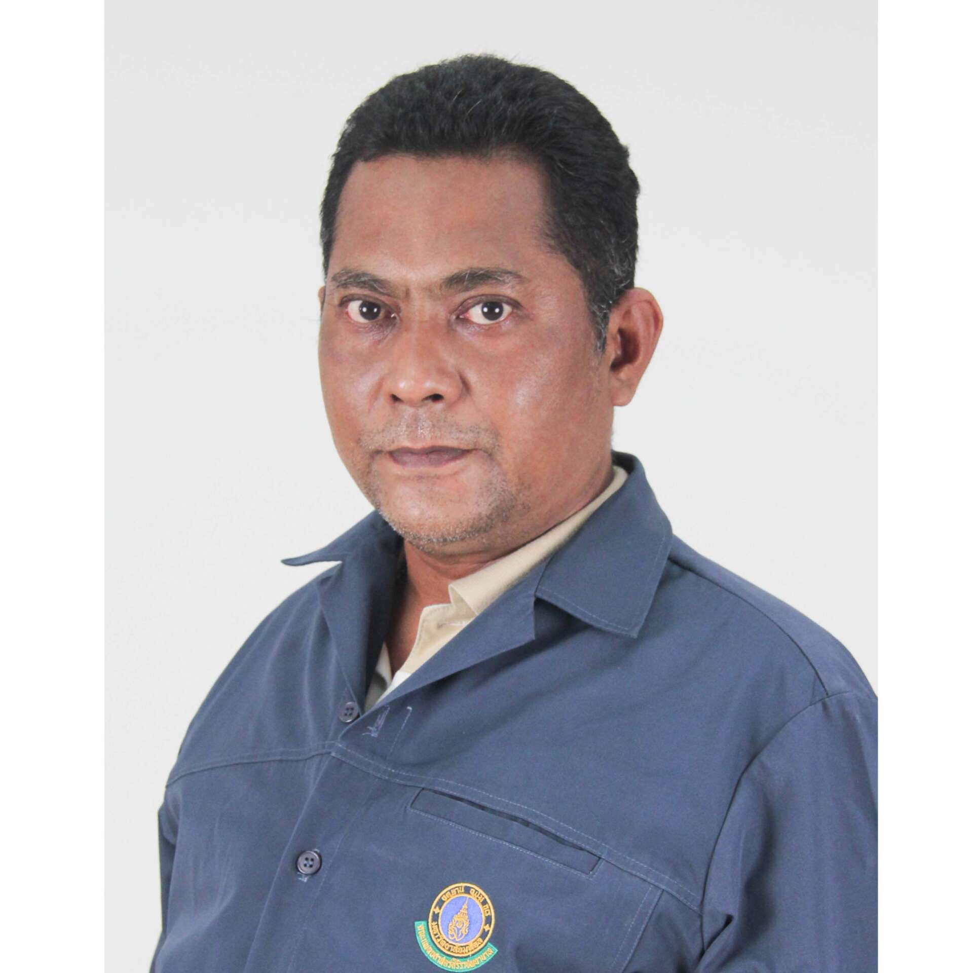 Ms.Thirakamolnat Warisan