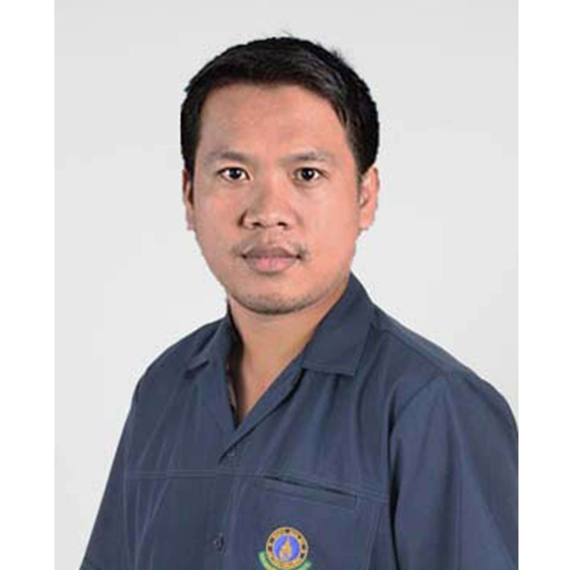 Mr.Ekkchai juntawong