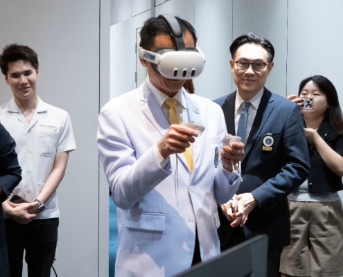 LINE_ALBUM_เทคโนโลยีการเรียนการสอนด้าน Facial Anatomy_241206_1