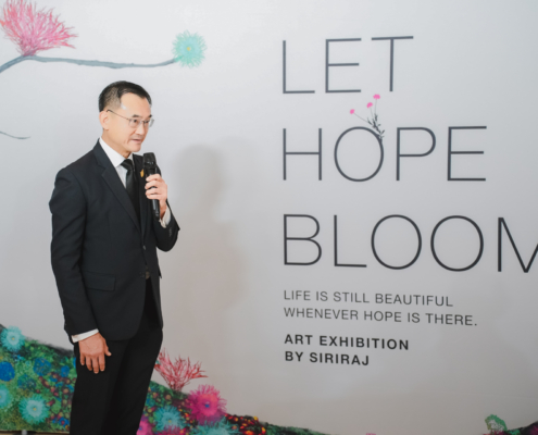 LET HOPE BLOOM (143 of 308)