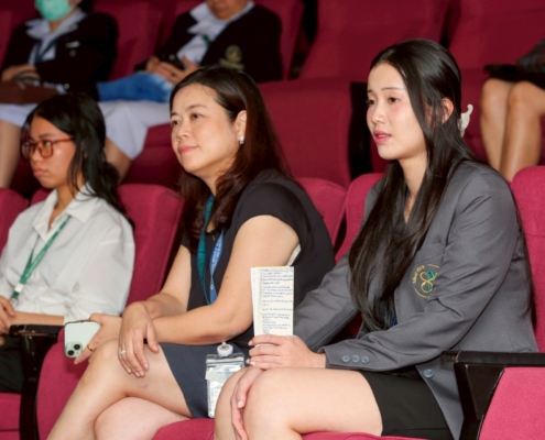 LINE_ALBUM_2025.12.18_251219_56