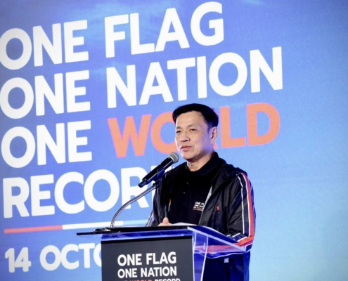 10-14-69SiOneFlag (1)